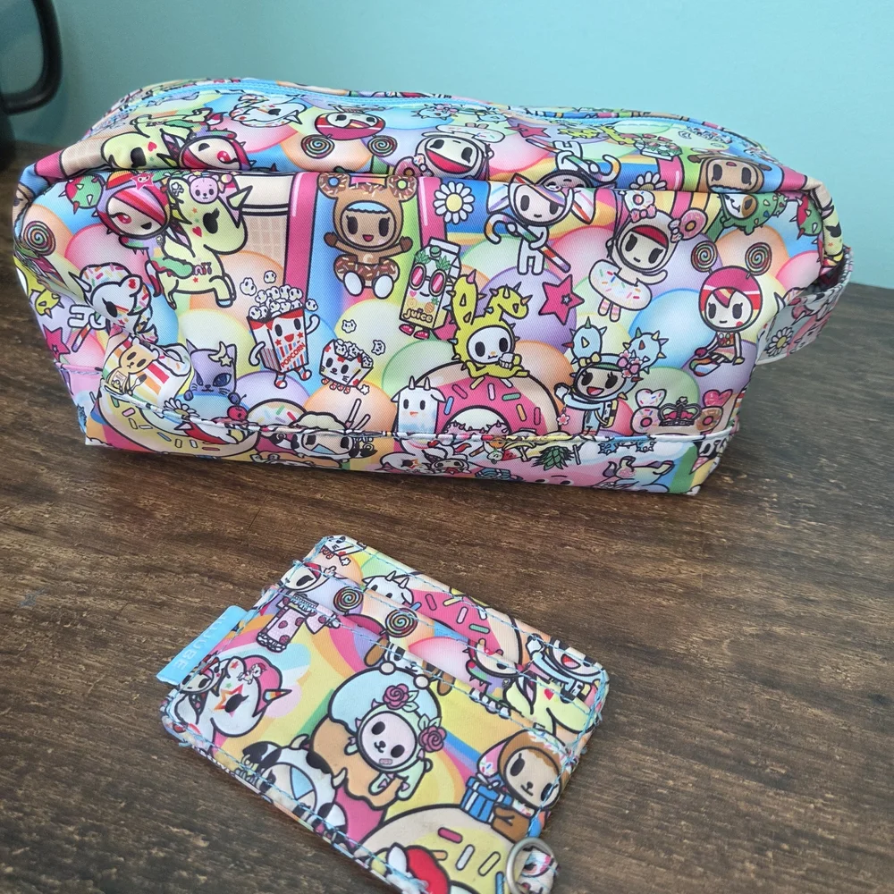 ***SOLD***Jujube Tokidoki 20th Anniversary Be Dapper & Be Charged - Picture 3 of 6